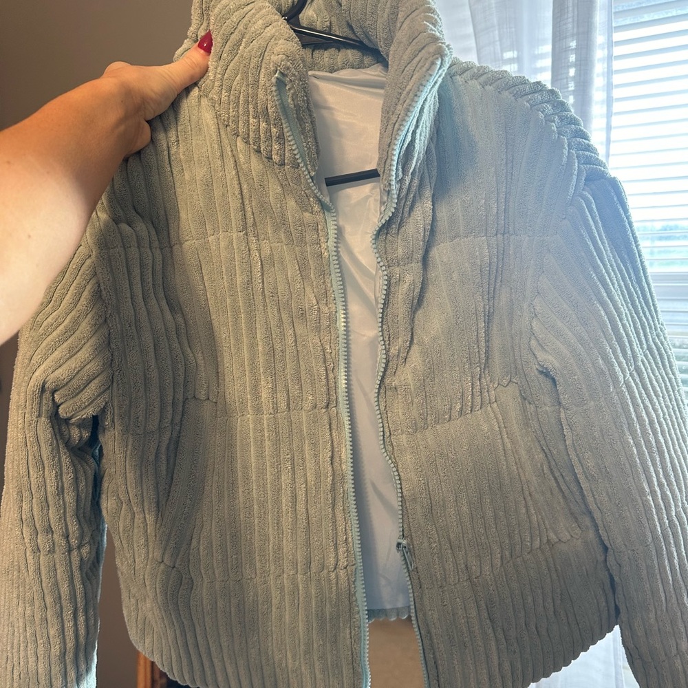 Blue Cropped Puffy Jacket - Picture 2 of 4